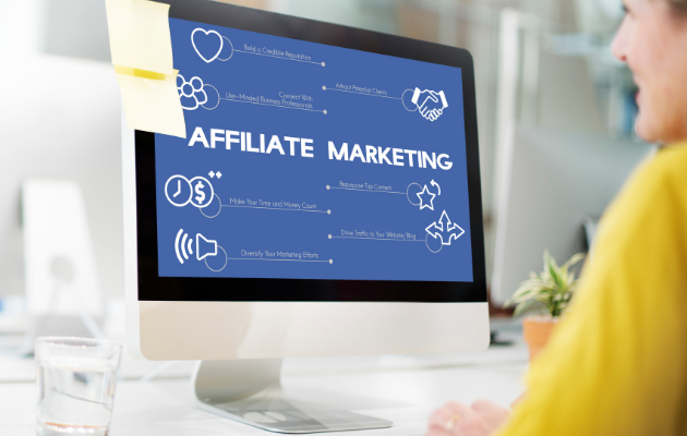 Best affiliate programs for beginners comparison chart showing Amazon Associates, ShareASale, Impact, ClickBank, and Coursera